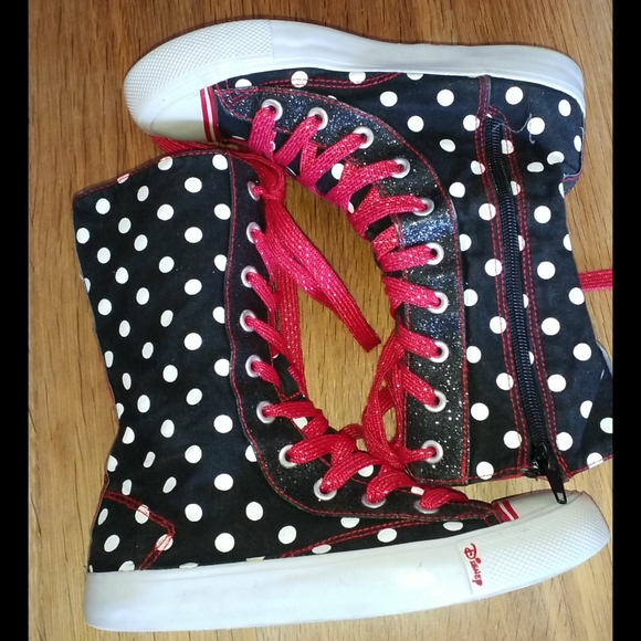 Kids knee high tennis shoes - Picture 4 of 6
